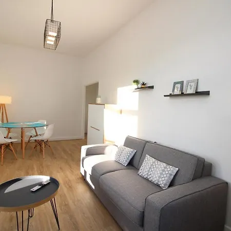 Centre - Beau T2 Renove, Wifi Et Cuisine Equipee - Fr-1-608-159 Apartment La Bourboule